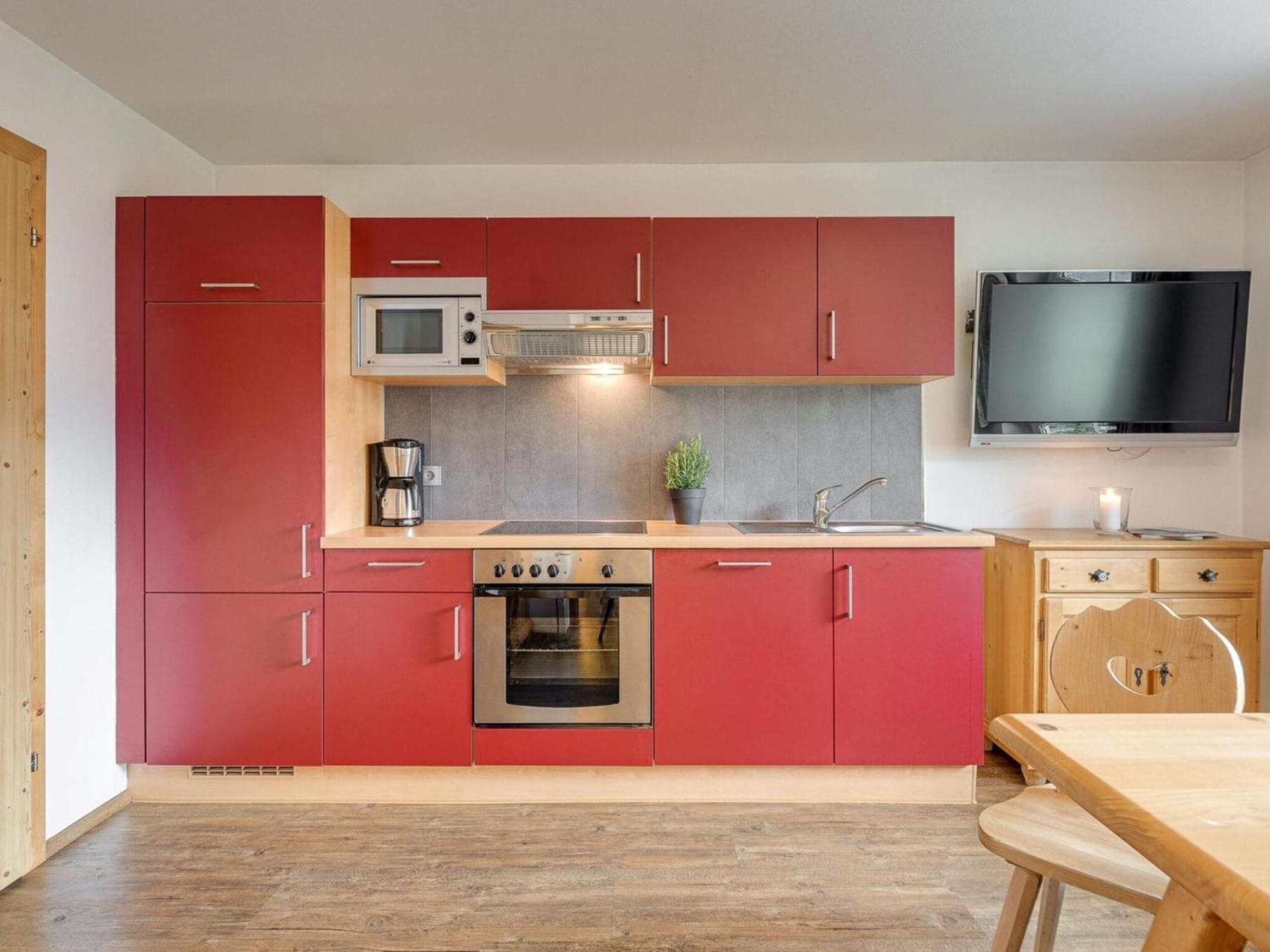 Apartment In Fuegen With A Garden Exteriér fotografie